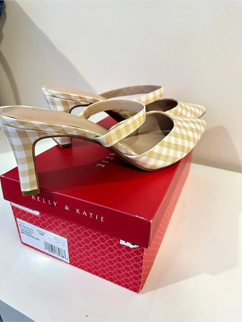 Kelly & Katie Cataliya Mule Gingham Heels in Beige & White